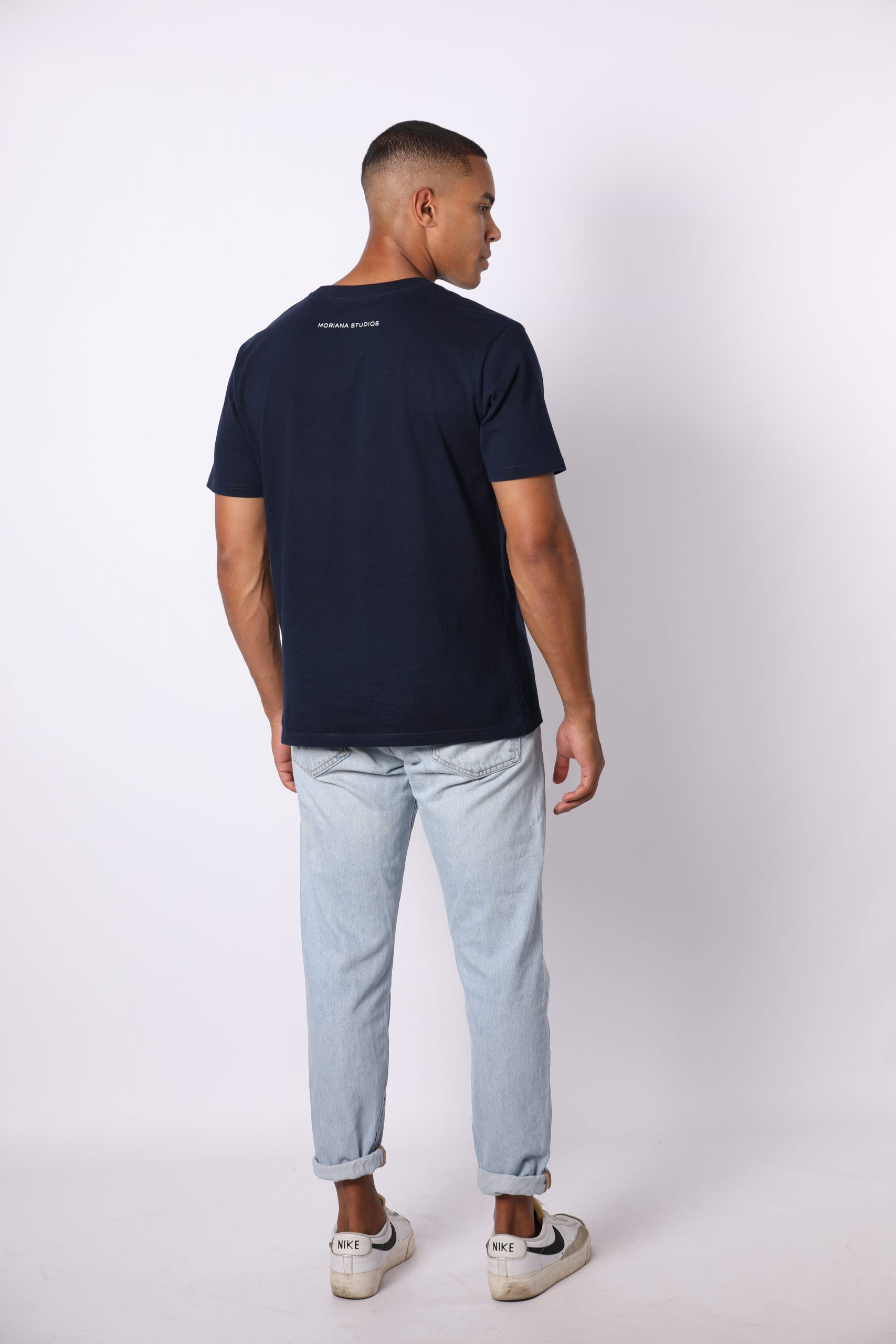 Camiseta Moriana Clásica Azul Relaxed - Imagen 6