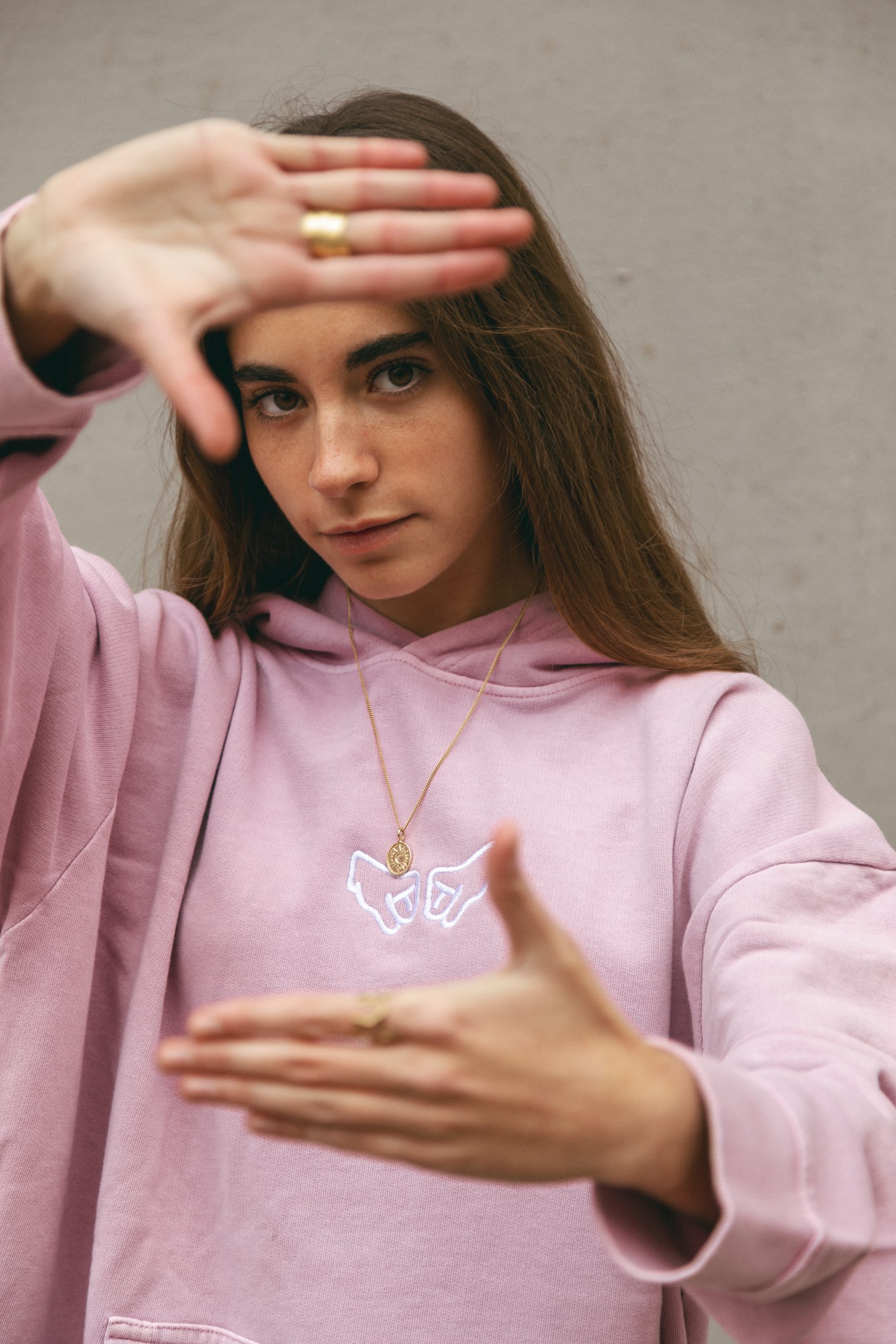 Moriana Dawn Rosé Oversized Hoodie - Imagen 6