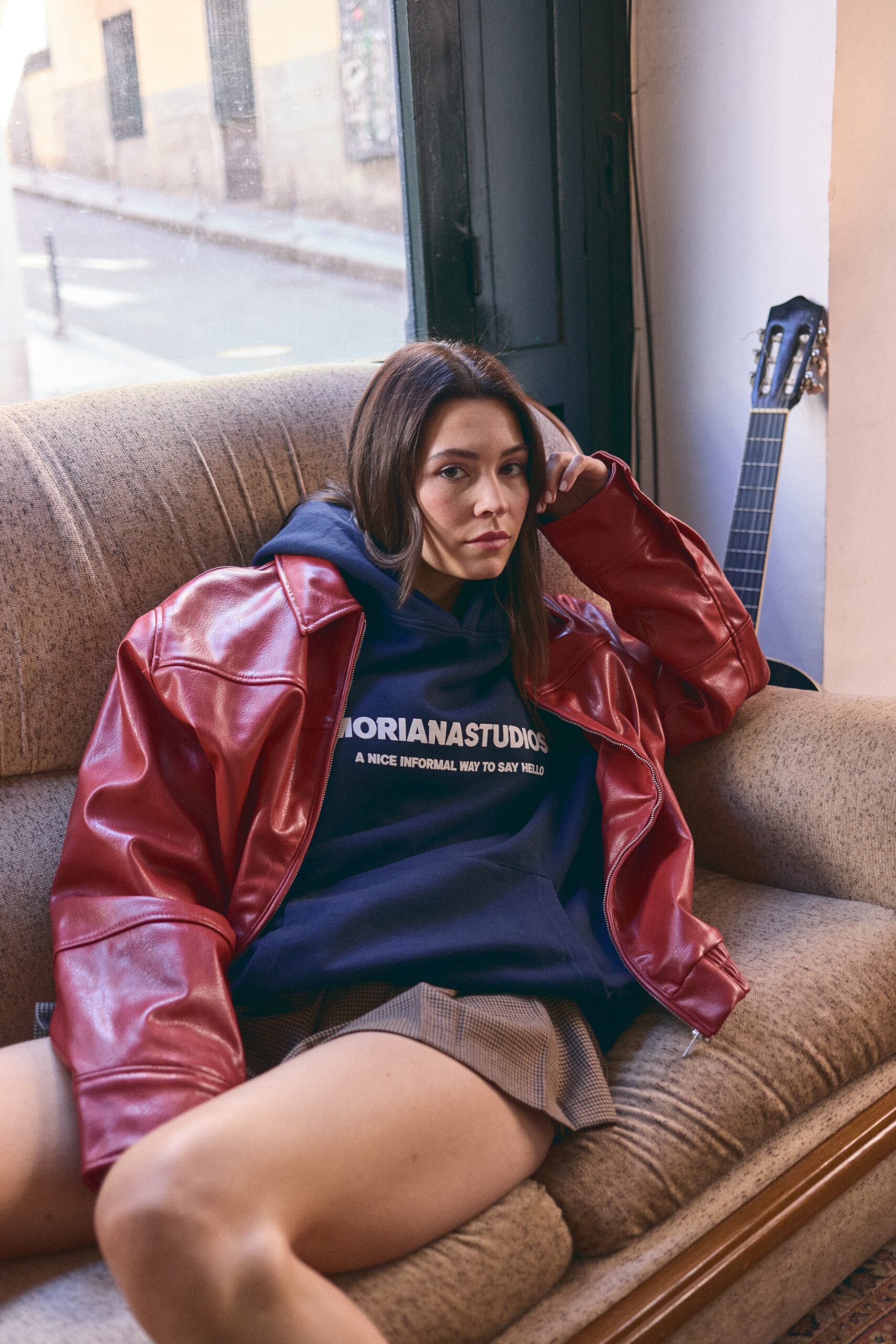 Moriana Fun Navy Oversized Hoodie - Imagen 3