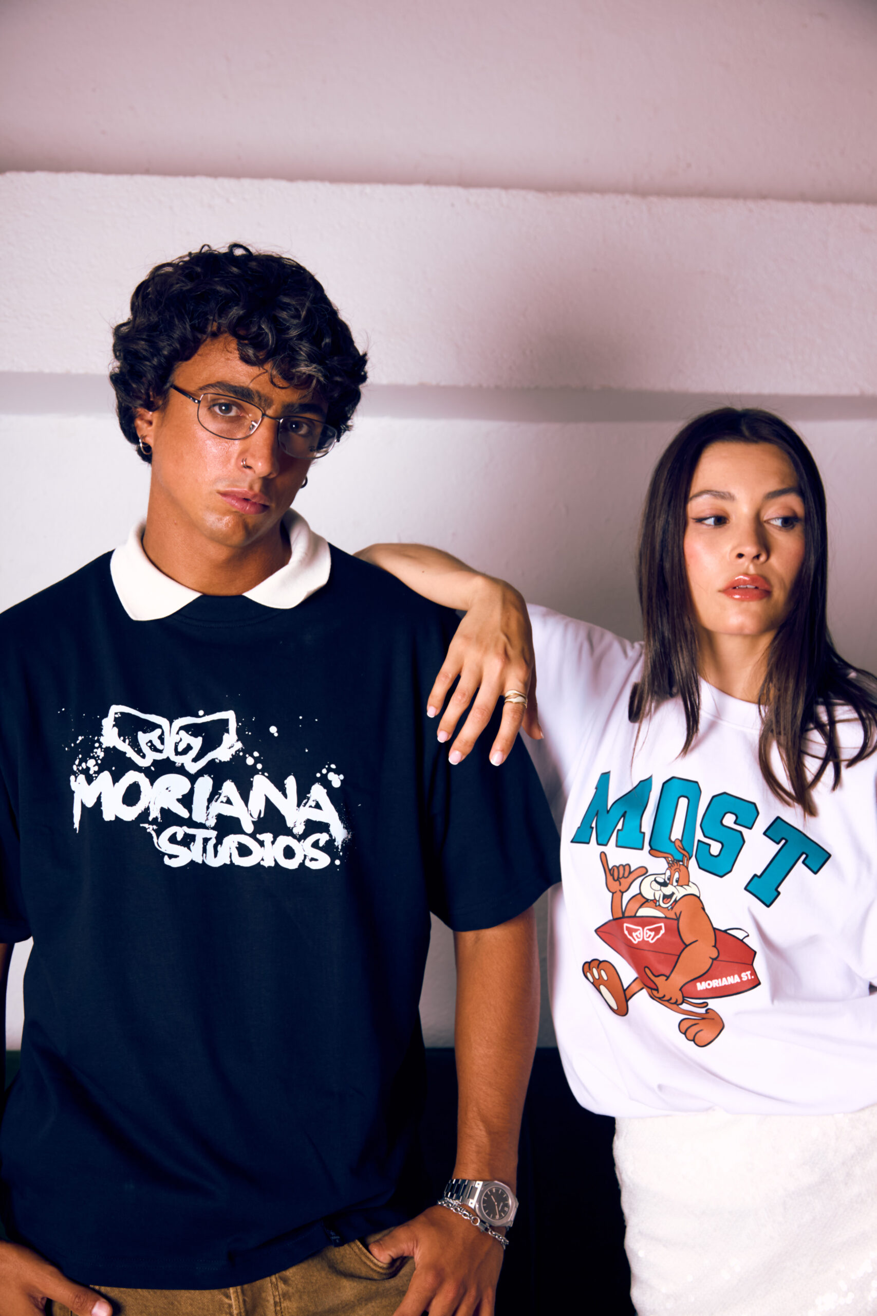 Camiseta Moriana St. Cropped Oversized - Imagen 7