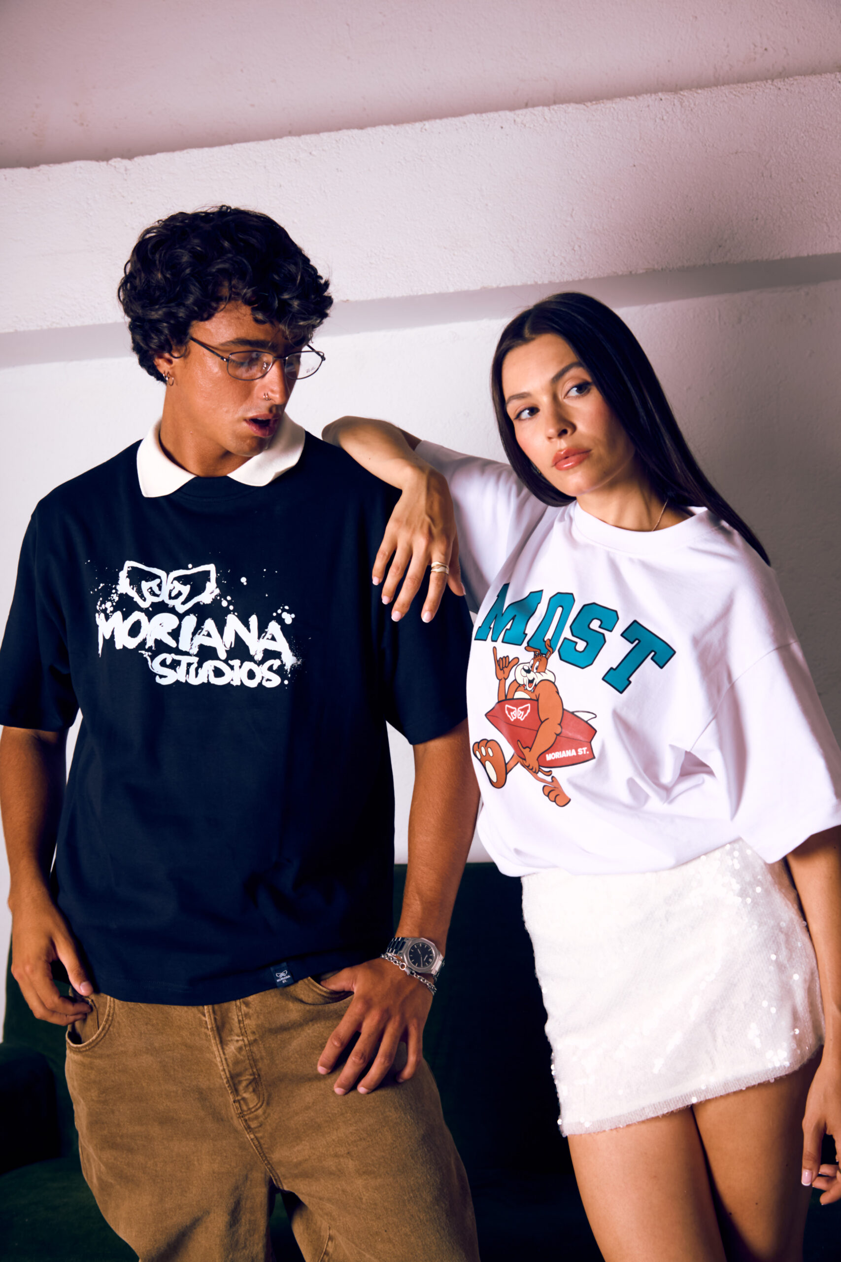 Camiseta Moriana St. Cropped Oversized - Imagen 6